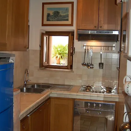Casa Paradiso Apartment *