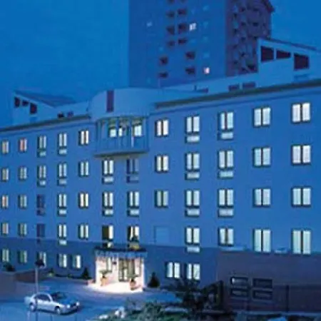 Warmthotel 4*