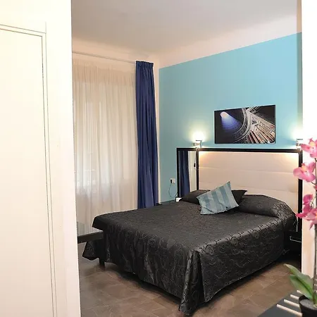 Capital 3*