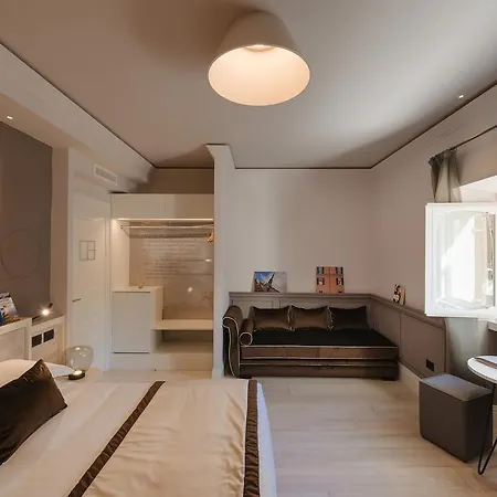 Rhea Silvia Luxury Navona Konukevi Roma