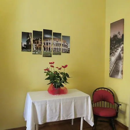 Charming House 2* Rome