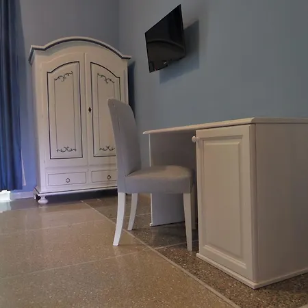 325 Ai Fori 2* Rome