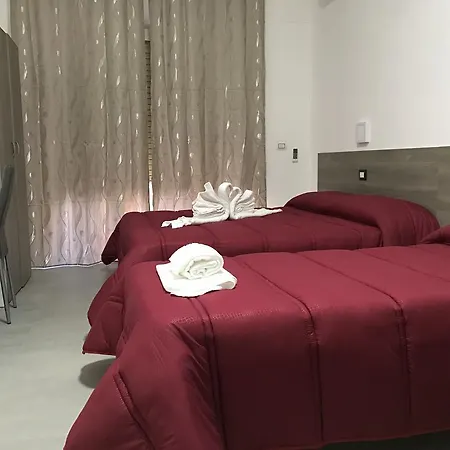 Tiburtina Royal * Rome
