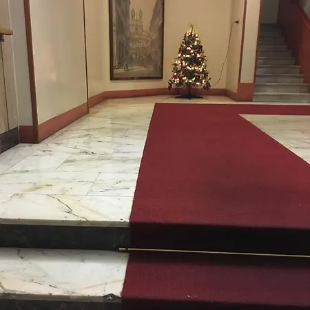 Pianeta 127 *