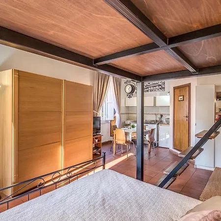 Apartment Costaguti *