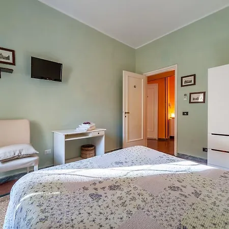 Dimora Santa Giuliana Holiday home *