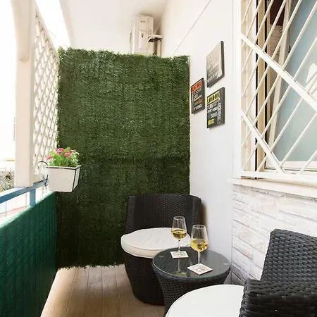 Relais Tiburtina Bed & Breakfast 2*
