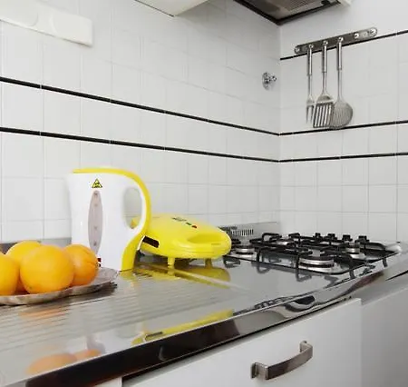 Apartment House Maximo Near Vatican Rome