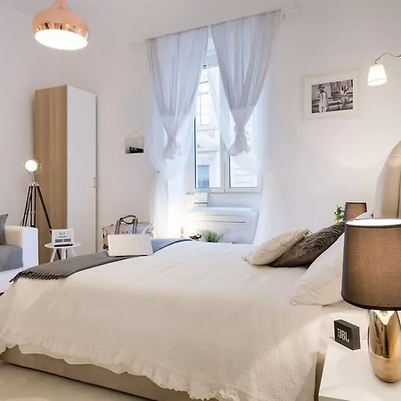 Loft By The Ghetto * Roma