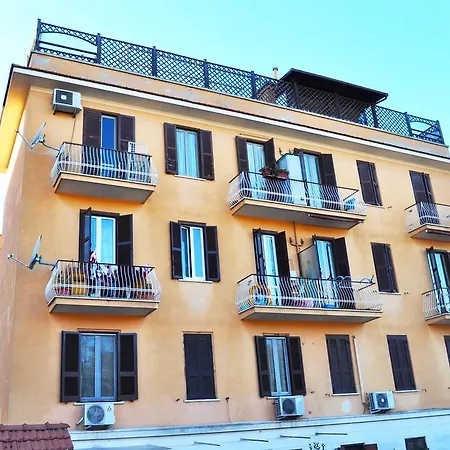 Apartment La Casa Di Martina Rome