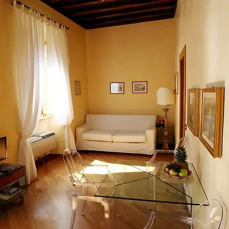 Domus Pellegrino Holiday home Rome
