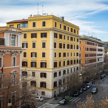 Crescenzio Apartment