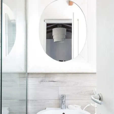 Maison Bellevue Apartment *