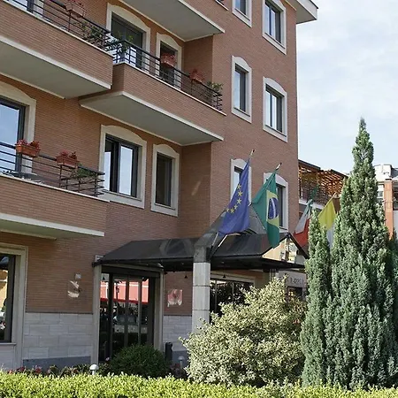 The Smooth Hotel 4*