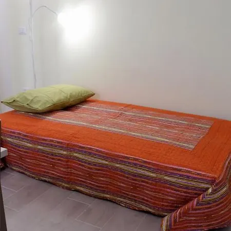 Apartment Domus Lauri Rome