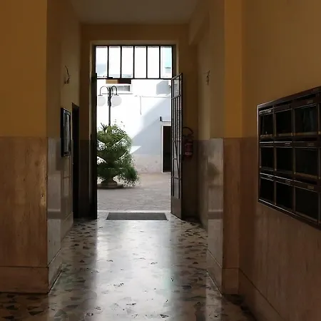 Domus Lauri Rome