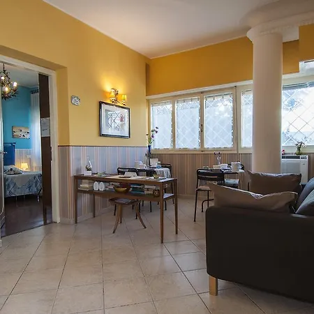 Passeggiate Romane Bed & Breakfast Rome