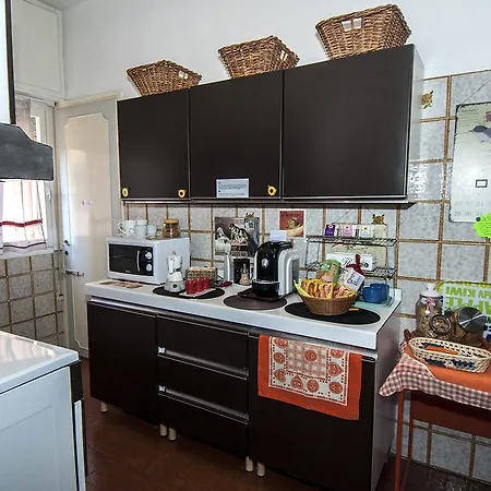 Passeggiate Romane Bed & Breakfast 2*