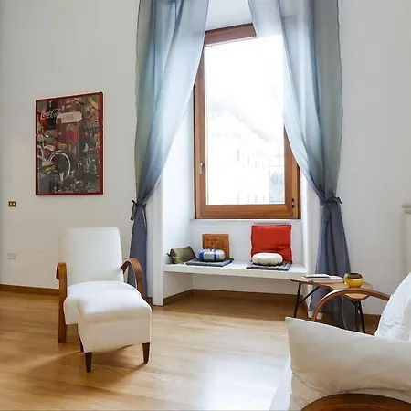 Cola Di Rienzo 28 * Roma
