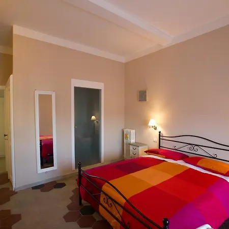 Quiriti Guest house 2*