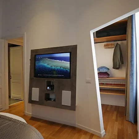 Trevi Fashion Apartment