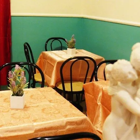 Hotel Leone Roma