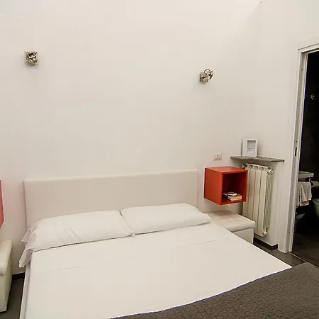 We Love Roma Guest House 2*
