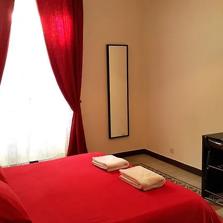 Luna Hotel *