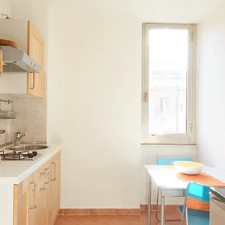 Colosseo Little House *