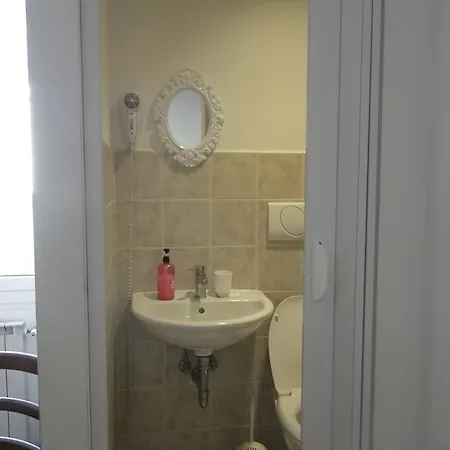 Romina Guest house