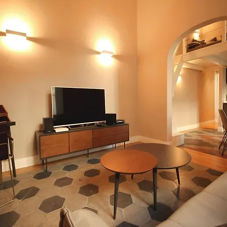 Colosseo Topnotch Apartment *