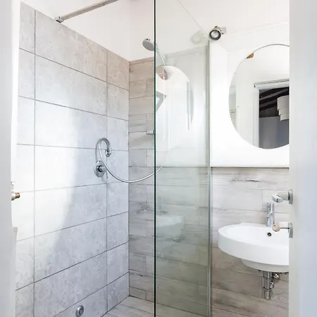 Maison Bellevue Apartment *