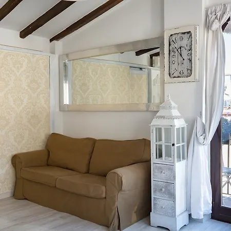 Maison Bellevue Apartment *