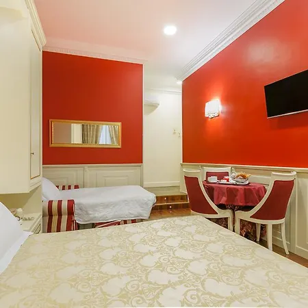 Dimora Frattina Bed & Breakfast 2*