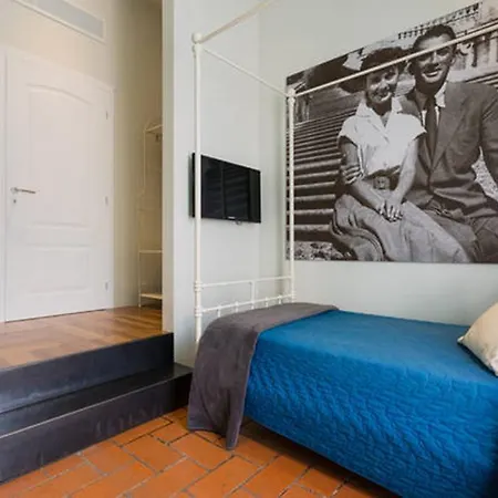 Guest house 5 For 7 People Near Coloseum