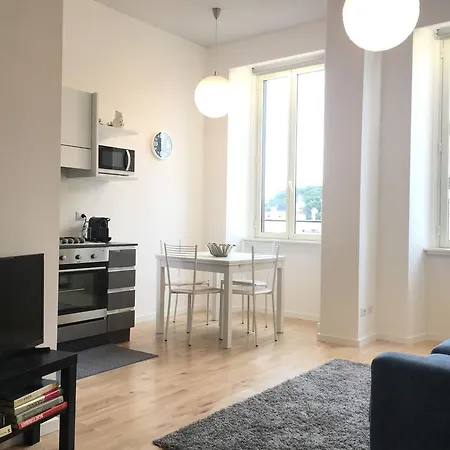 Apartment Piramide Rome