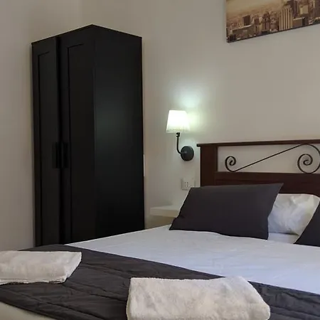 Vertex Palace Bed and Breakfast *