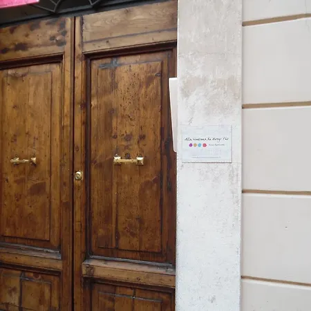 Apartamento Alla Fontana Di Borgo Pio