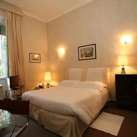 Aldrovandi Hotel 4*