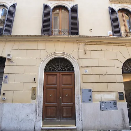 Justa Casa Borgo Vittorio Rome