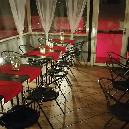 Center 2 Roma
