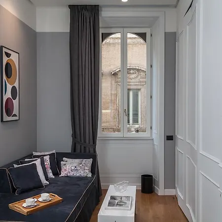 Apartment Amazing Piazza Venezia Rom