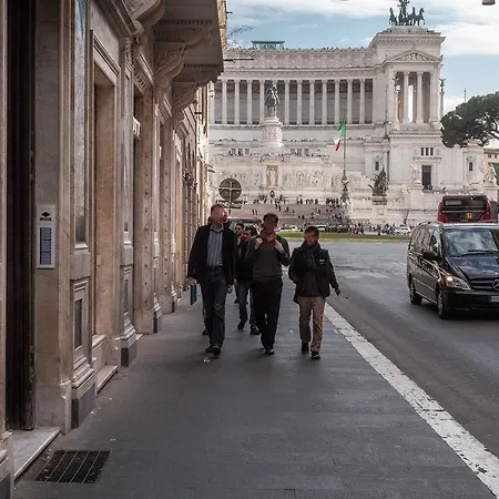 Amazing Piazza Venezia *