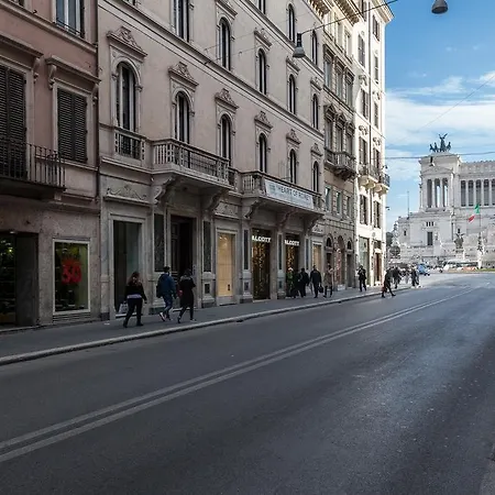 Amazing Piazza Venezia
