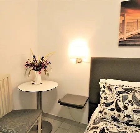 Vatican Santa Marta Bed & Breakfast Rome