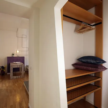 Trevi Fashion Apartment