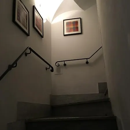 Bed & Breakfast Domus Frattina