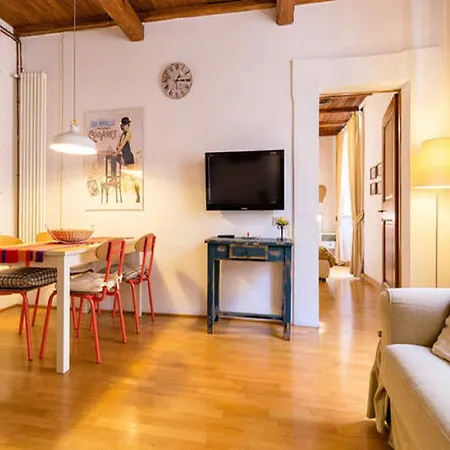 Il Mandorlo A Monti Apartment