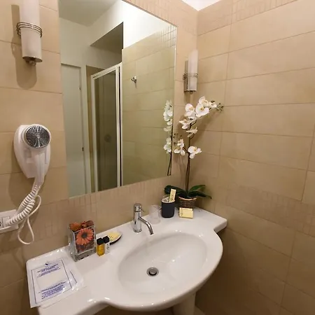 San Pietro Vip 3*