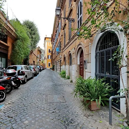 Penitenza Apartment Rome
